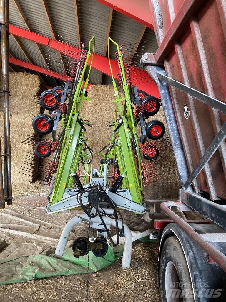 CLAAS Liner 3600 갈퀴 및 테더