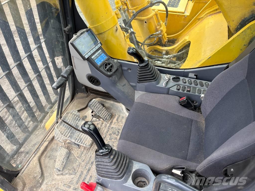 Komatsu PC700LC-11 대형 굴삭기 29톤 이상