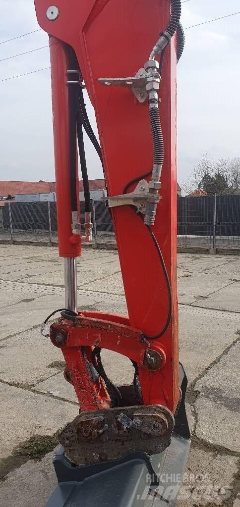 Neuson EZ80 중형굴삭기 7톤-28톤