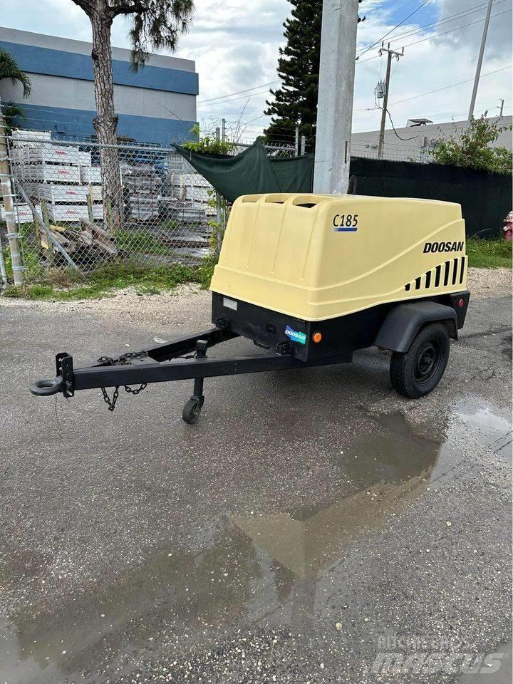 Doosan 185 CFM 콤푸레샤