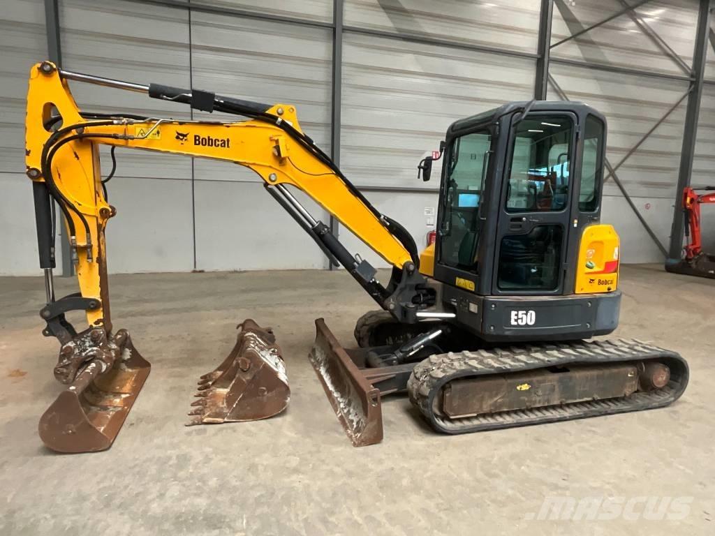 Bobcat E 50 EM 소형 굴삭기 7톤 미만