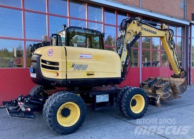 Yanmar B95W  휠 굴삭기
