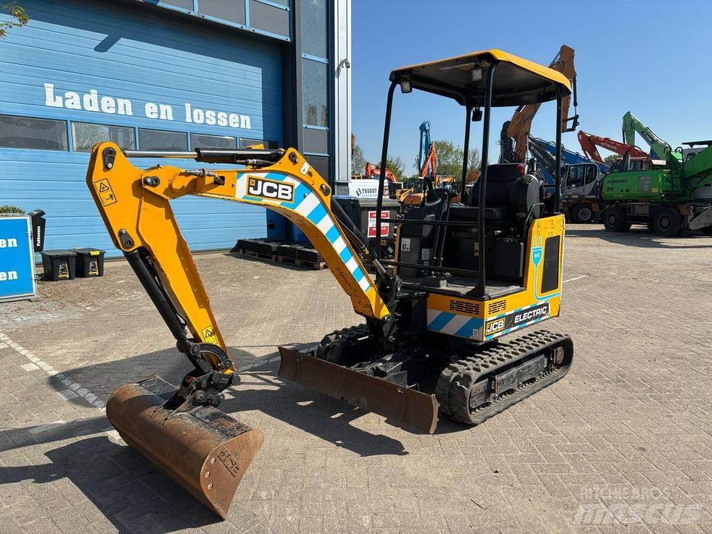JCB 19 C-1 E 소형 굴삭기 7톤 미만