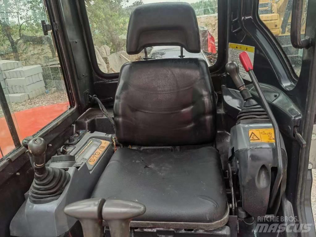 Kubota KX 155 소형 굴삭기 7톤 미만