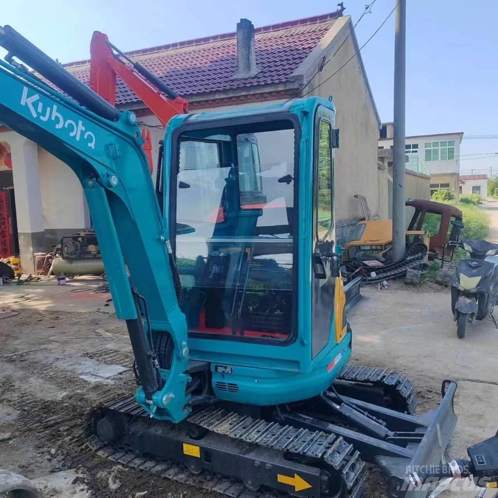 Kubota U 20 소형 굴삭기 7톤 미만