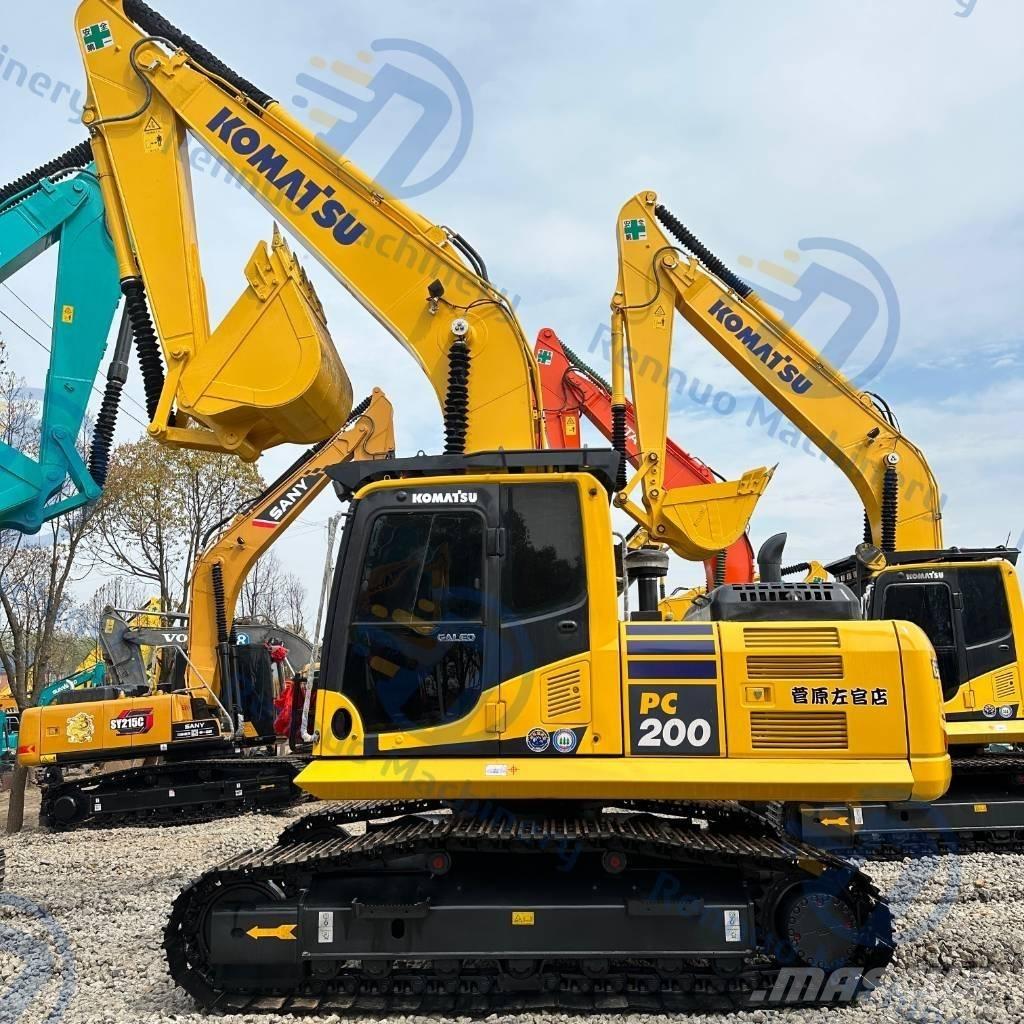 Komatsu PC200-8 대형 굴삭기 29톤 이상
