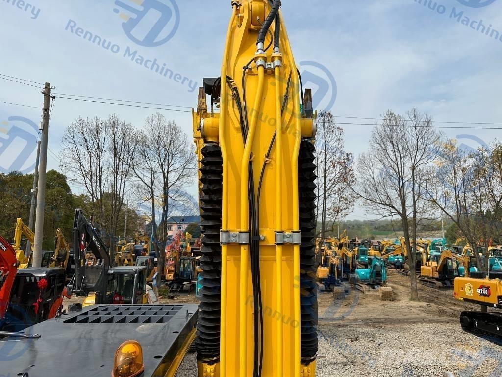 Komatsu PC200-8 대형 굴삭기 29톤 이상