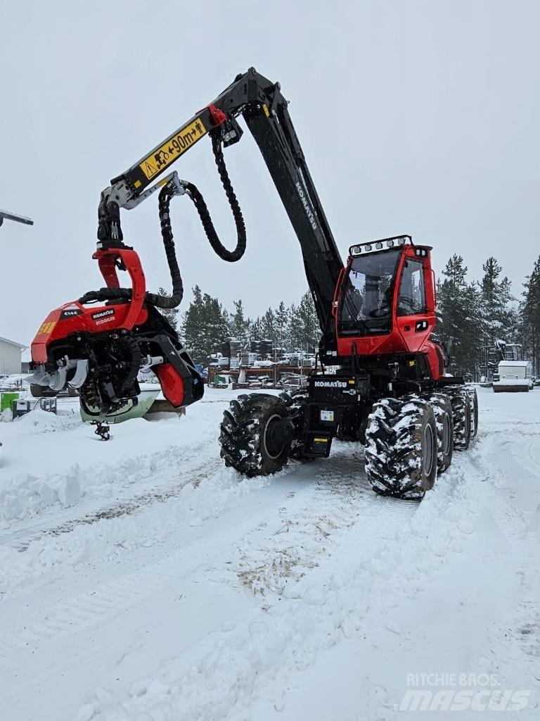 Komatsu 931 XC 원목 하베스터