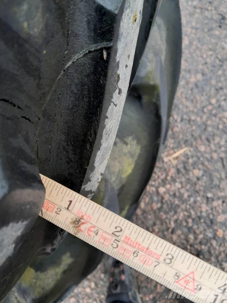 Michelin 540/65R38 타이어, 휠 및 림
