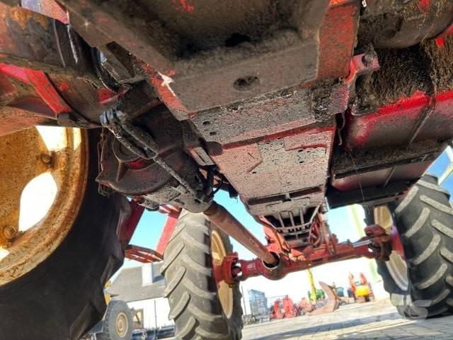 International 955 A 트랙터