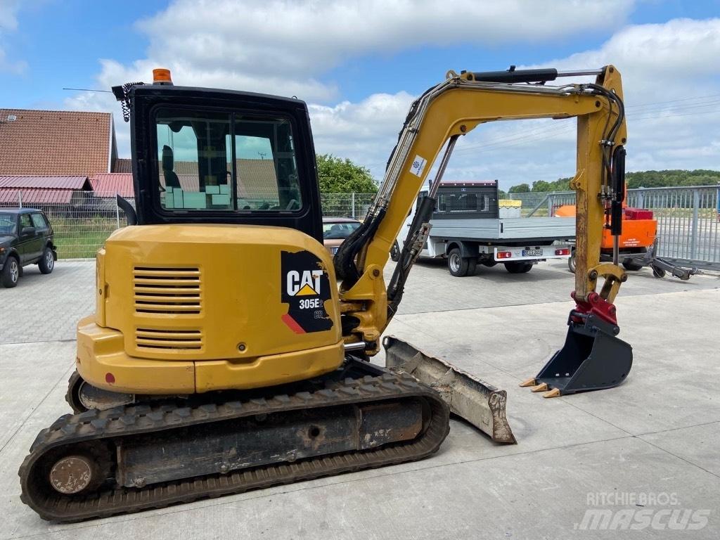 CAT 305 E2 소형 굴삭기 7톤 미만
