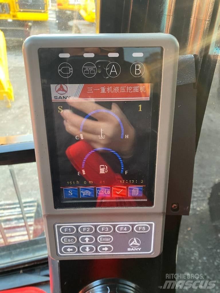 Sany 215C 대형 굴삭기 29톤 이상