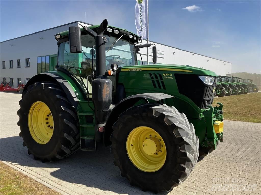 John Deere 6215R 트랙터