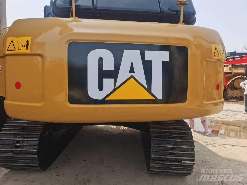 CAT 320 D 대형 굴삭기 29톤 이상