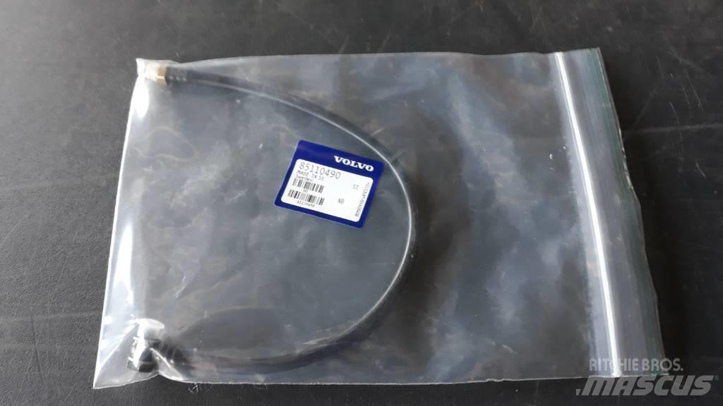 Volvo HOSE 85110490 캐빈 및 인테리어