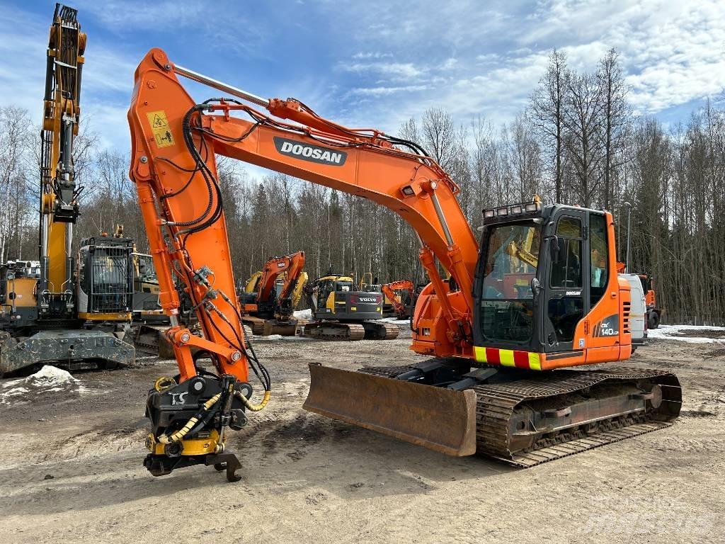 Doosan DX 140 LCR-3 대형 굴삭기 29톤 이상