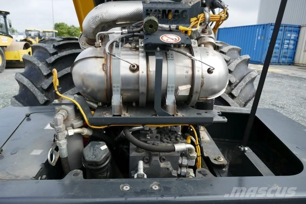 Bomag BW 213 PDH-5 토양 다짐기
