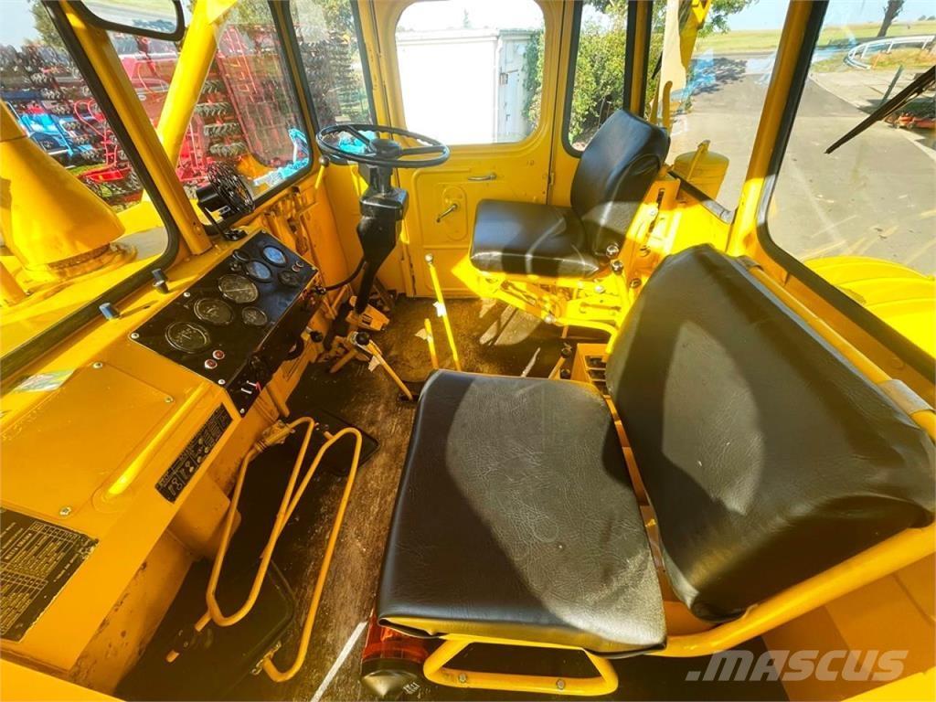 Kirovets K700A V8 트랙터
