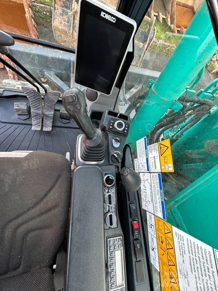 Kobelco SK 140 SR LC 대형 굴삭기 29톤 이상