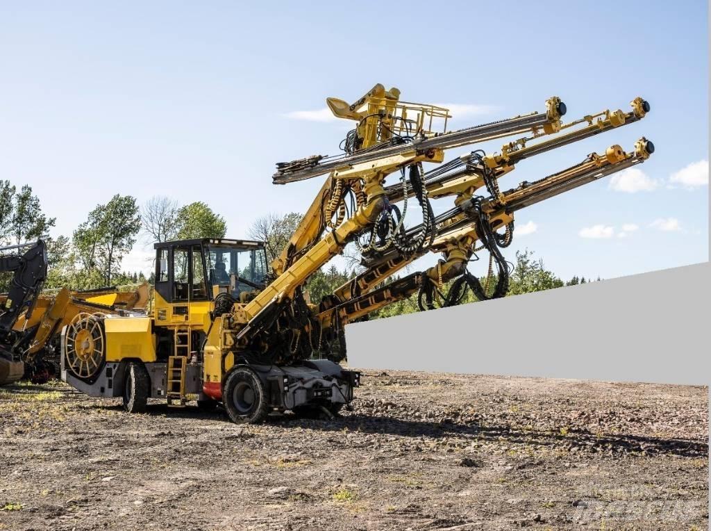 Atlas Copco XE3 C30 터널링 및 지하 채굴 드릴