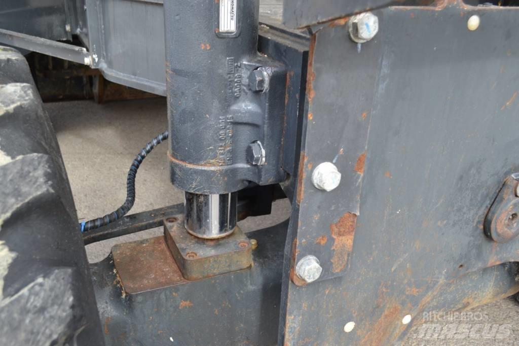 Komatsu PW 180-10  휠 굴삭기