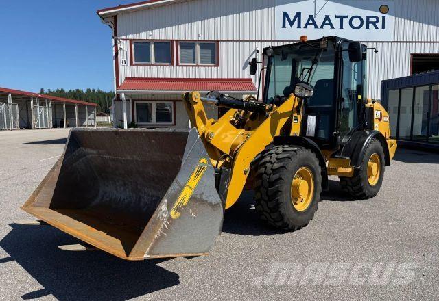 CAT 906M  휠로우더