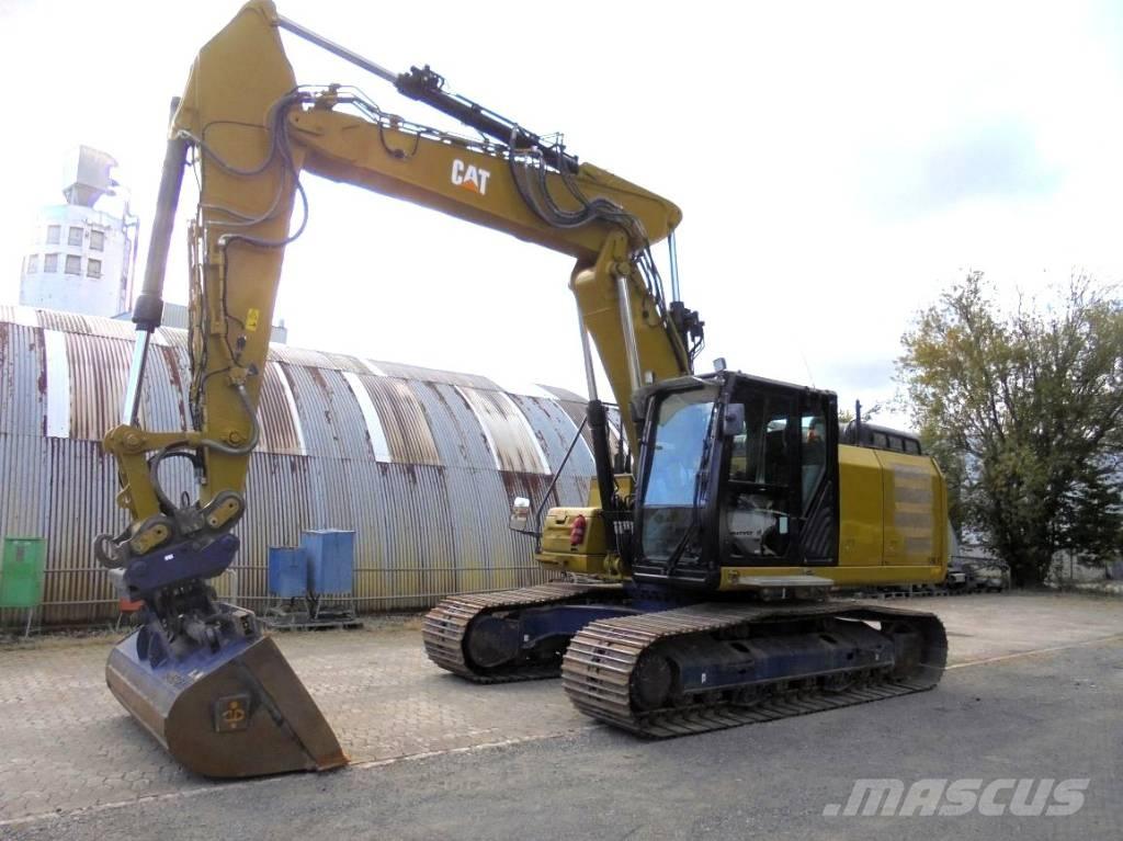 CAT 326 F LN 대형 굴삭기 29톤 이상