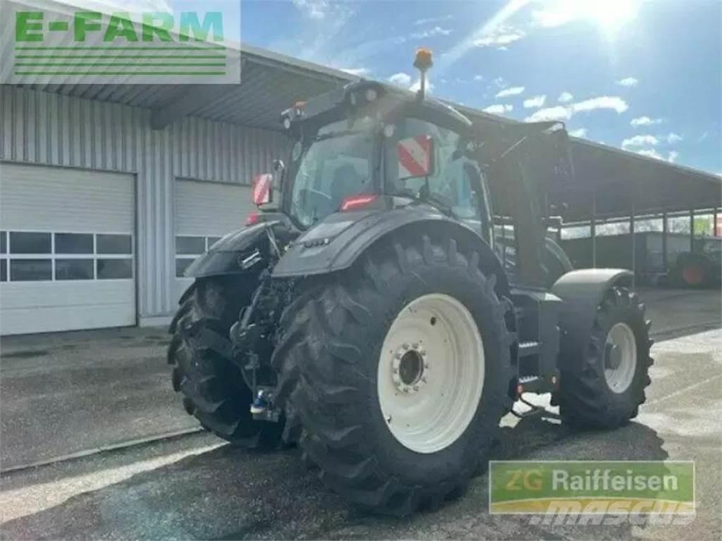 Valtra q245 트랙터