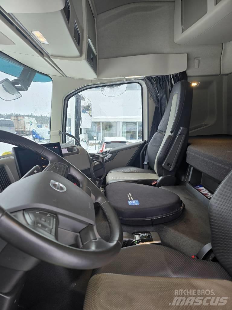 Volvo FM Electric 훅 리프트 트럭