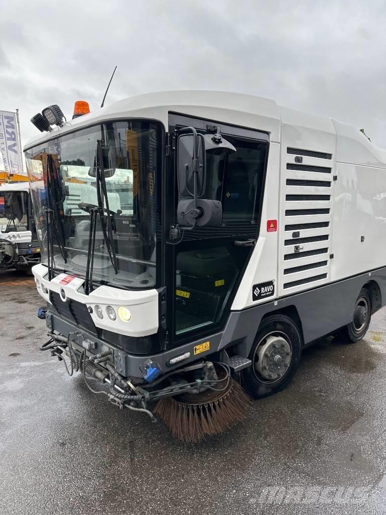 Ravo 540ST 도로 청소차