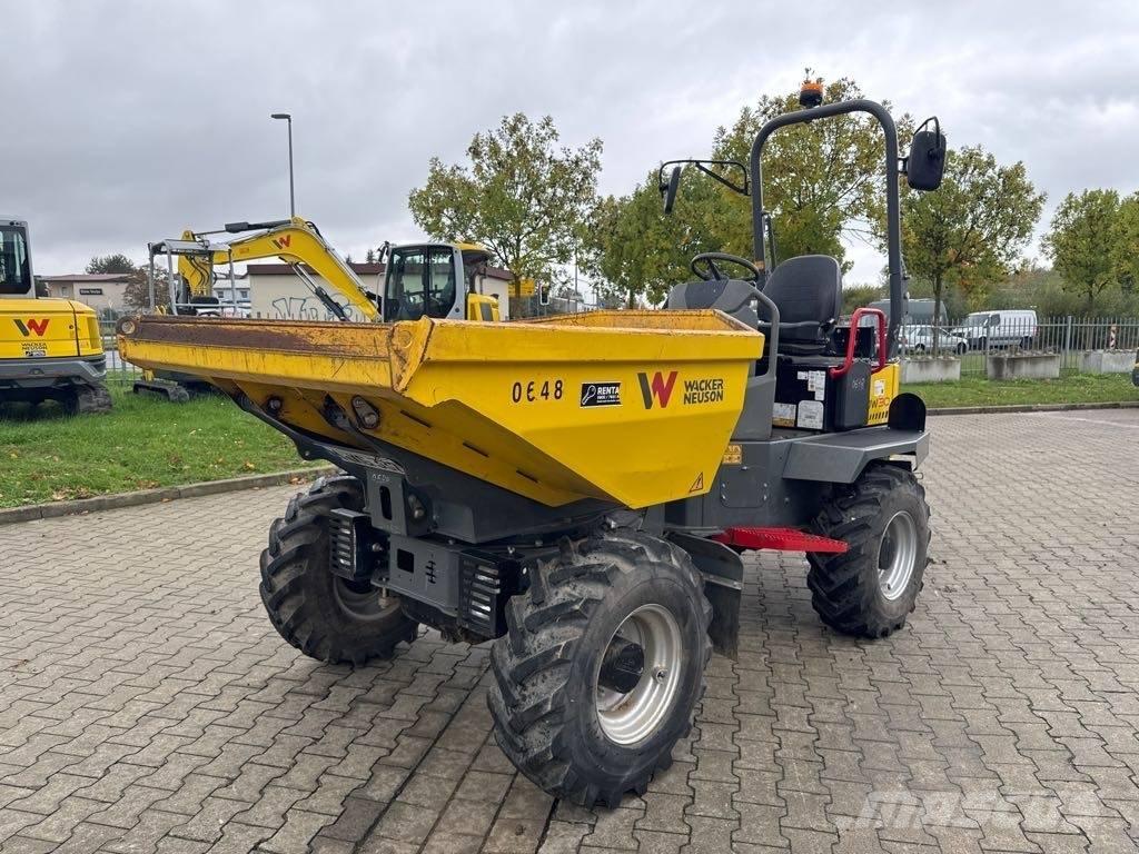 Wacker Neuson DW30 건설현장 덤프트럭