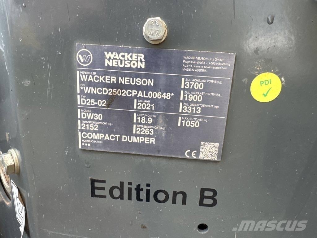 Wacker Neuson DW30 건설현장 덤프트럭
