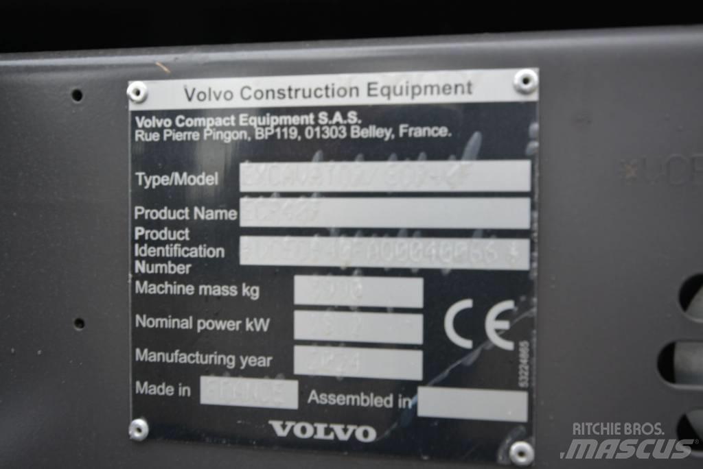 Volvo ECR 40 F 소형 굴삭기 7톤 미만