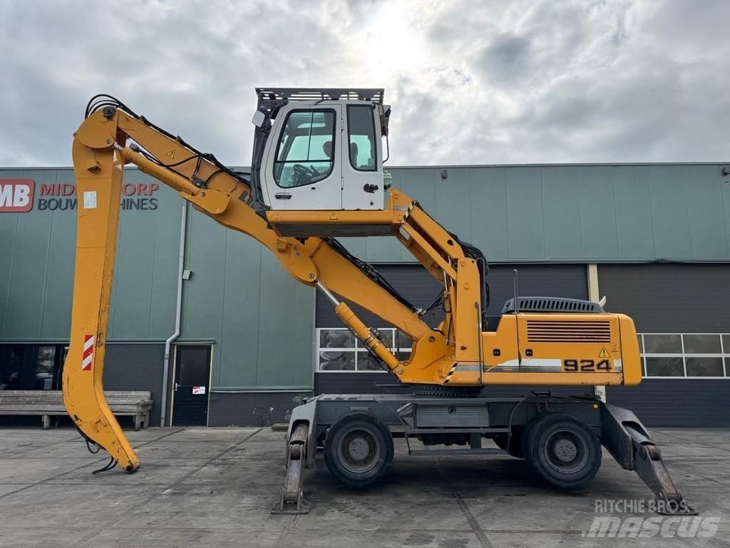 Liebherr A 924 C 폐기물/산업 처리기