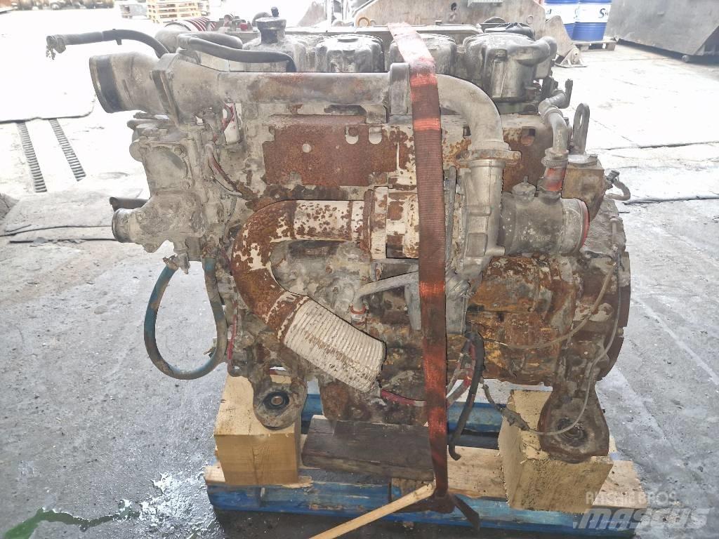 Liebherr D934S A4 엔진
