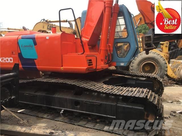 Hitachi EX 200 대형 굴삭기 29톤 이상