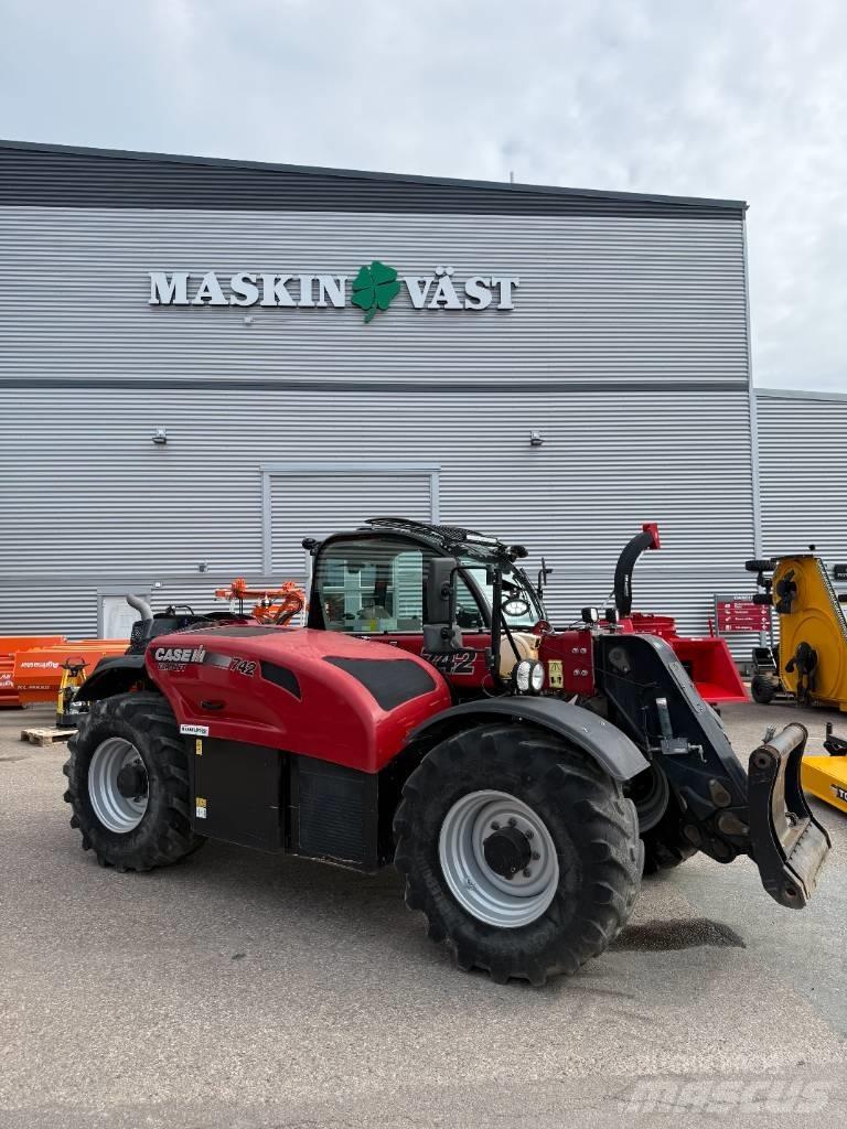 Case IH Farmlift 742 텔러 핸들러