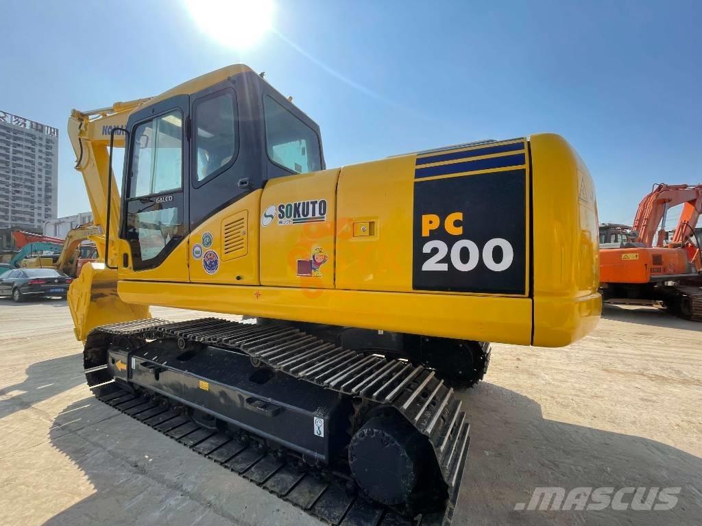 Komatsu PC 200-7 대형 굴삭기 29톤 이상