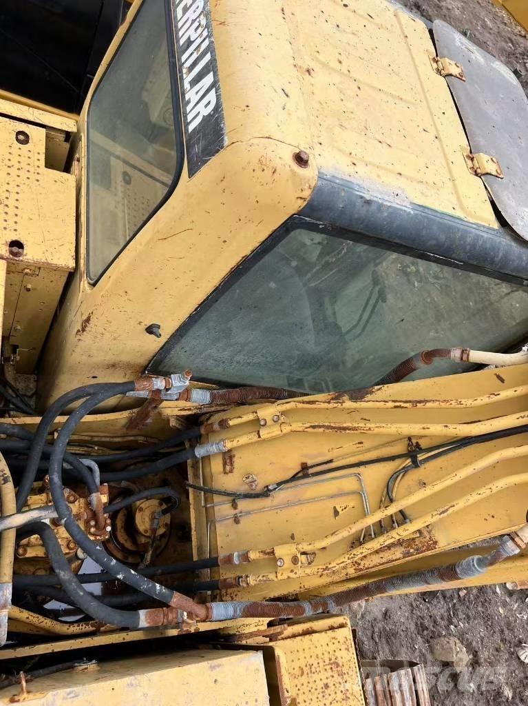 CAT 320 C 대형 굴삭기 29톤 이상