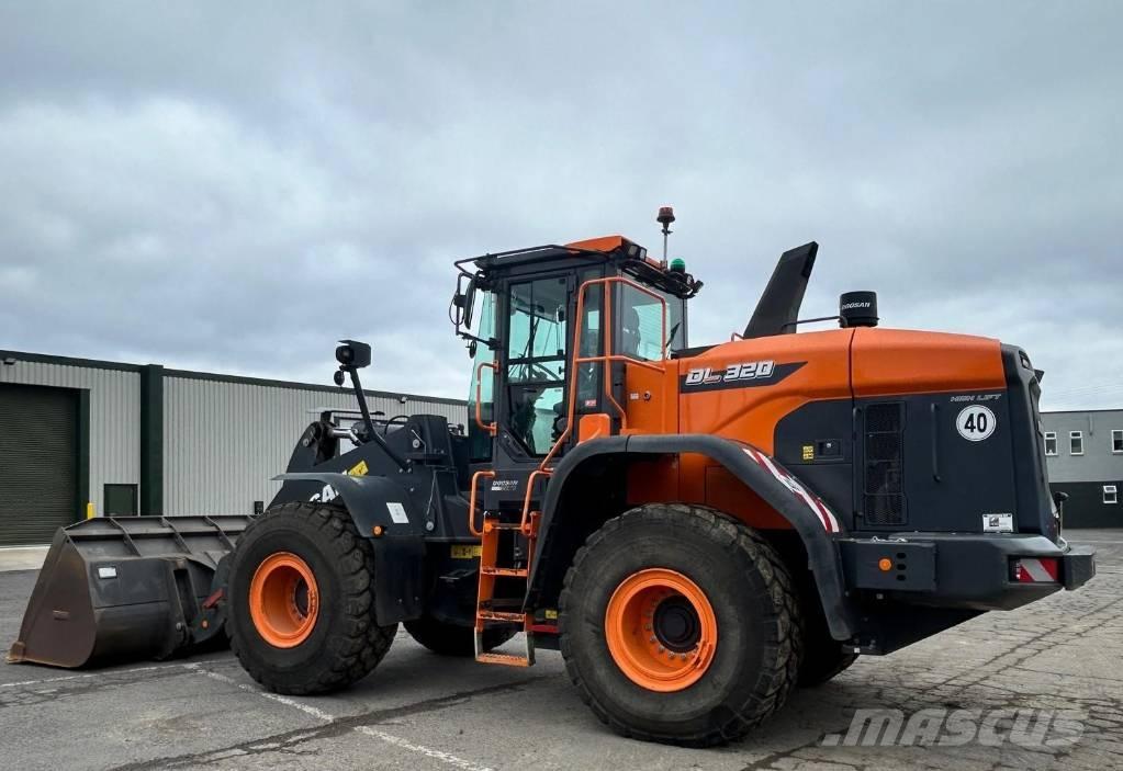 Doosan DL 320-7  휠로우더