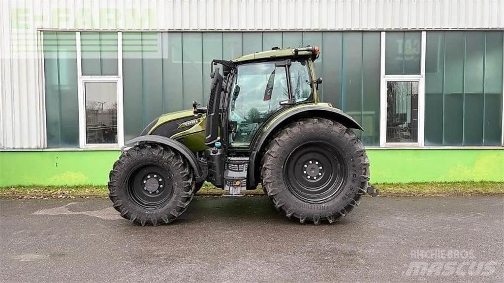Valtra n155ea 트랙터