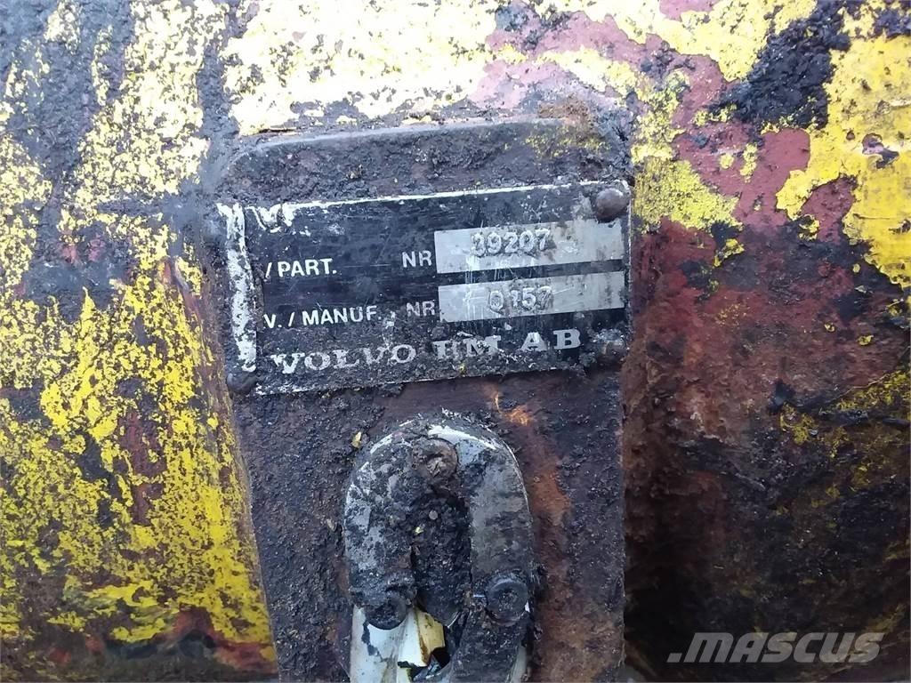 Volvo BM 980 트랜스미션