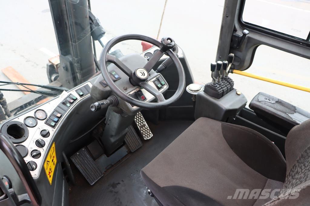 Kalmar DCE120-6 디젤 지게차
