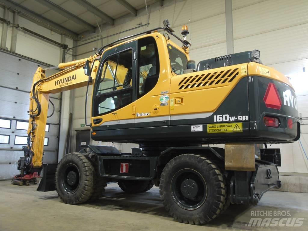 Hyundai R 160 W-9A  휠 굴삭기