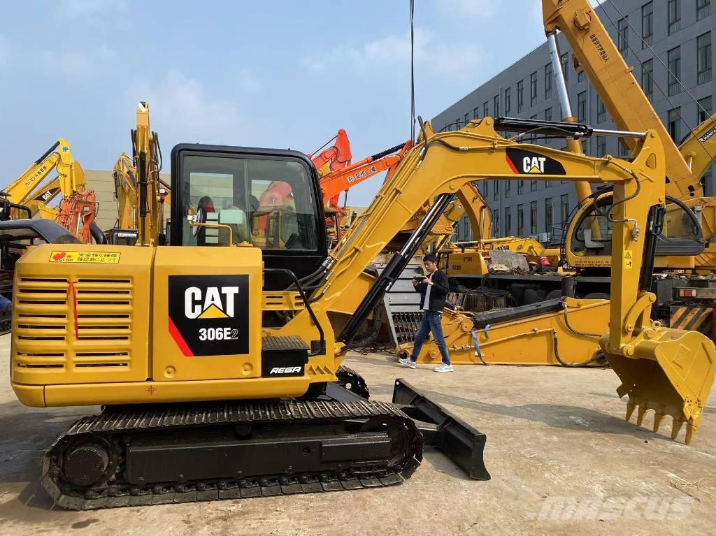 CAT 306E 소형 굴삭기 7톤 미만