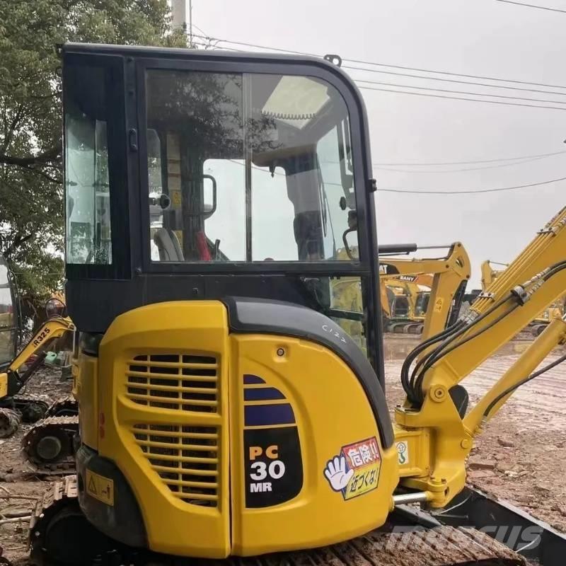 Komatsu PC 30 소형 굴삭기 7톤 미만