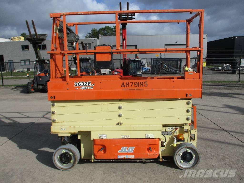 JLG 2632 ES (151) 가위형 리프트