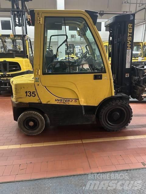 Hyster H2.5FT 디젤 지게차