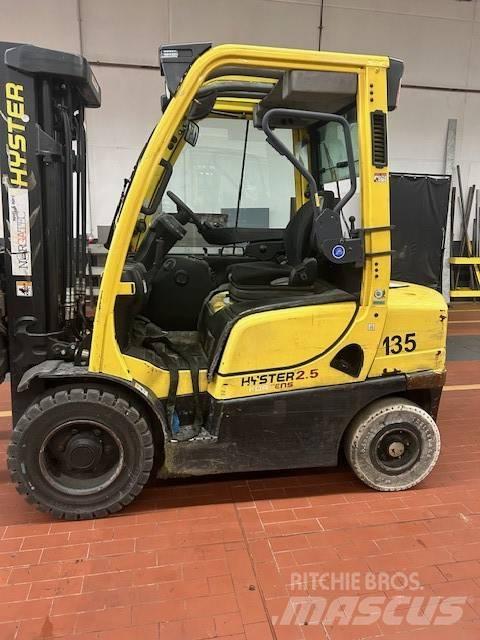 Hyster H2.5FT 디젤 지게차