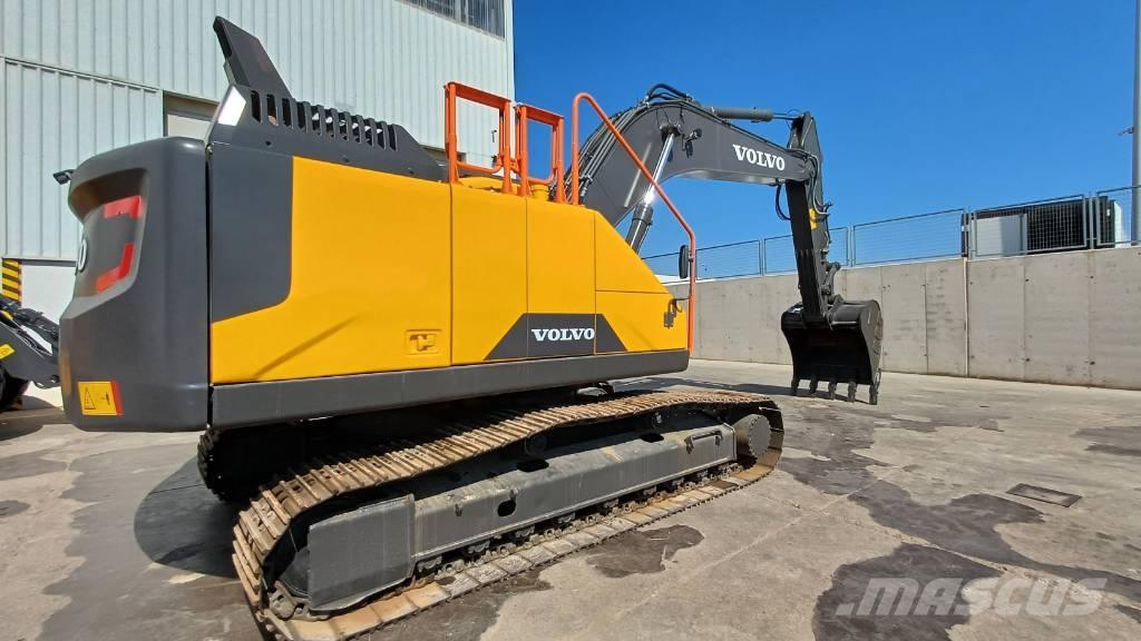 Volvo EC250ENL 대형 굴삭기 29톤 이상